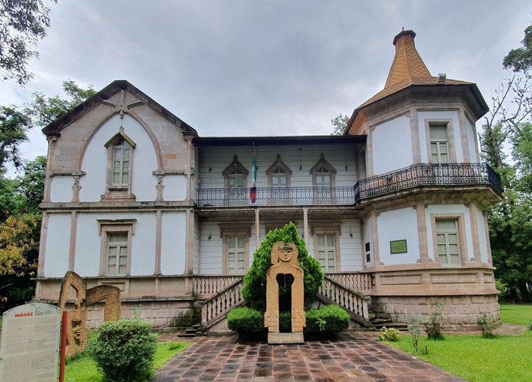 Museo de Arte Contemporáneo Alfredo Zalce (MACAZ).jpg